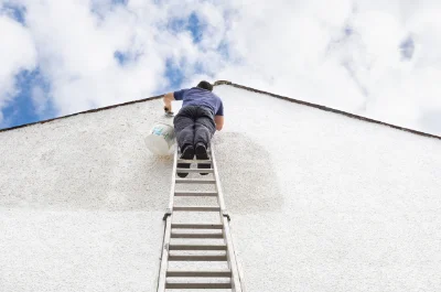 Peinture extérieure à Conlie — façades et ravalement